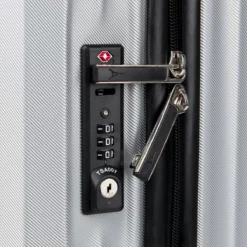 Travelpro Maxlite Air - Slim Carry-On Spinner, Metallic Silver -Koffer Verkaufs-Shop compressed 401229742G TSA