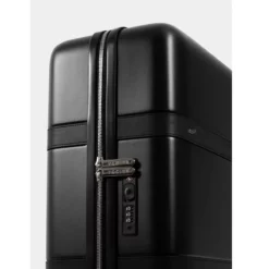 P55 Carry-On In Schwarz -Koffer Verkaufs-Shop compressed P55 top exterior 71 1800x1800